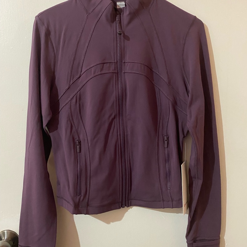 Lululemon cropped define jacket size 10 grape thistle